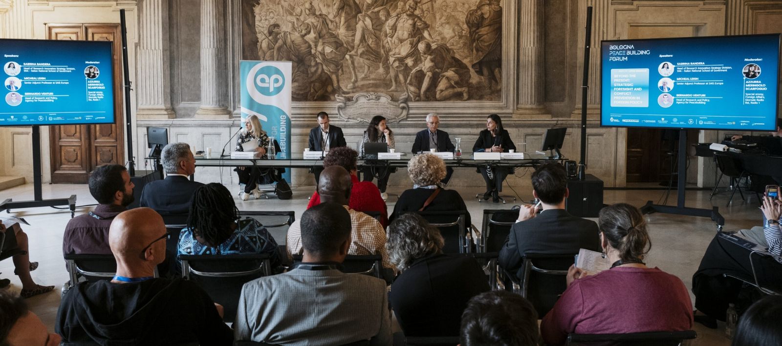 Bologna Peacebuilding Forum — Visual identity for an international forum (8)