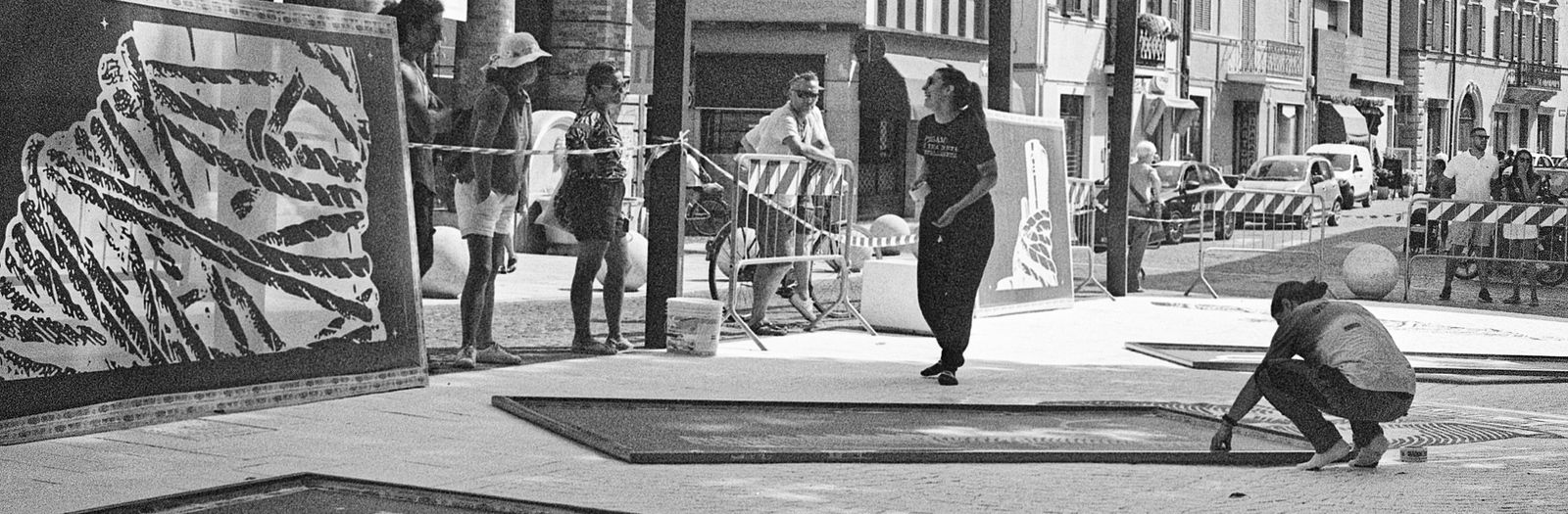 Fuori dai manifesti — Workshop di serigrafia · Free Form Canvas (8)